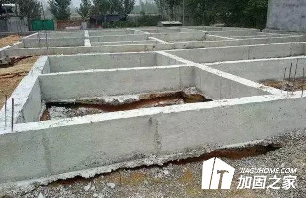 農(nóng)村自建房地基下沉加固